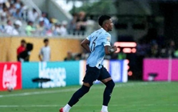 Câu lạc bộ World Cup biến thành một bộ phim truyền hình hàng năm qua đêm, Manchester City đã quét Ju