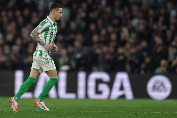 Chủ tịch Betis: Anthony đang đàm phán các vấn đề chuyển nhượng, nhưng người chơi cần phải cắt giảm l