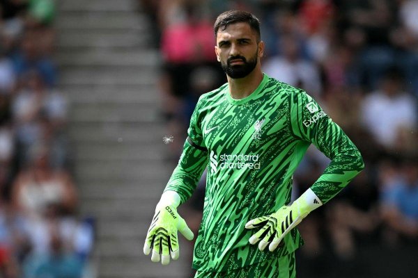 Slott đọc đúng! Người chơi mới của Liverpool tích hợp vào lần ra mắt của anh ấy và động cơ đôi toàn 